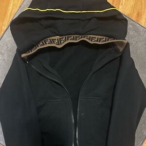 Kids Fendi Hoodie
Size 8 (Broken zipper)